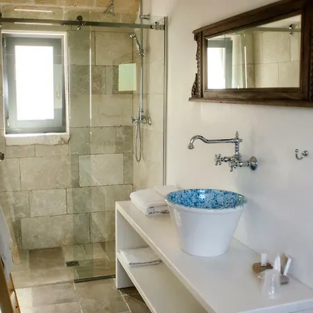 Borgo Santa Clara *